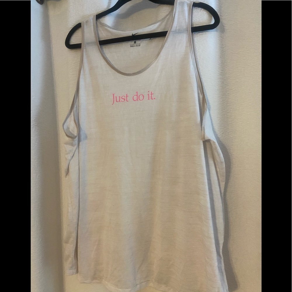 Nike Beige Plus Tank top. Size 2
